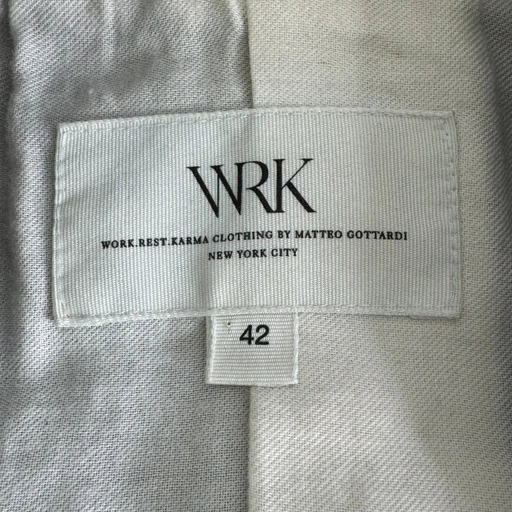 W.R.K. NY Blue 2‎ button blazer suede elbow patches Size 42